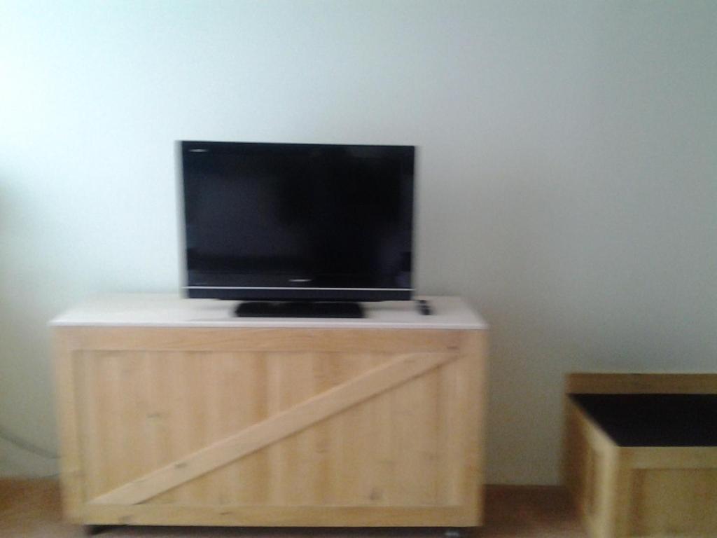 Chara Hotel Бандунг Стая снимка