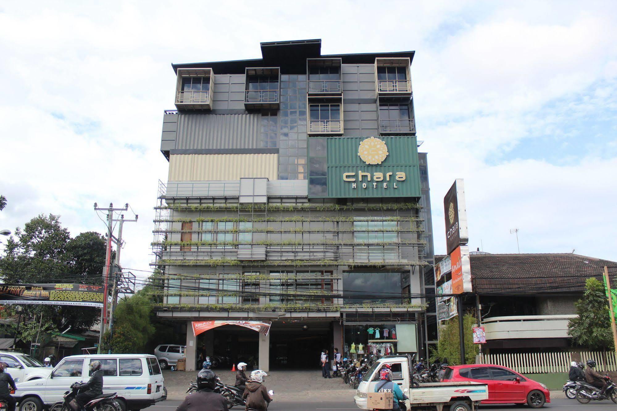 Chara Hotel Бандунг Екстериор снимка